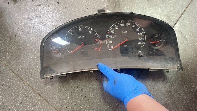 Панель приборов opel