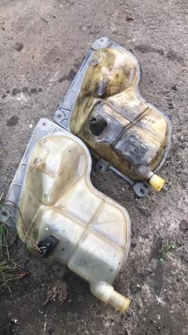 VAG 8D0121403J Бачок системы охлаждения в наличии Ровно