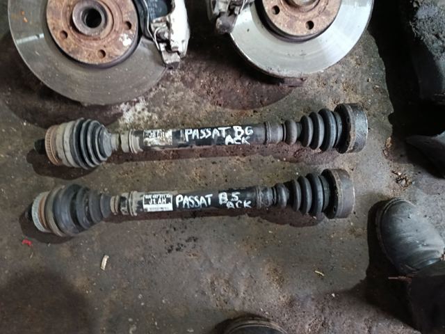 Піввісь (привід) передня, права — фото 3