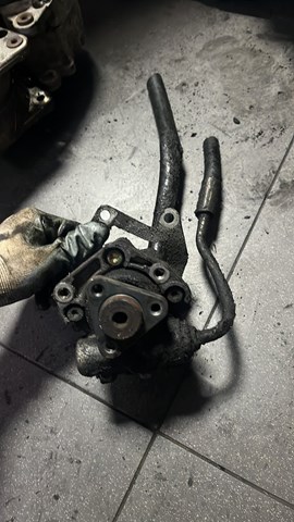 8E0145156T VAG Насос ГУР купить в Черкассы