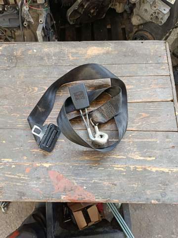 Середній ремінь безпеки — фото 1