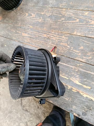 Мотор вентилятора печки (отопителя салона)