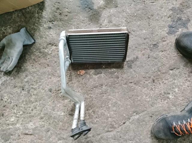 Радіатор пічки (обігрівача)