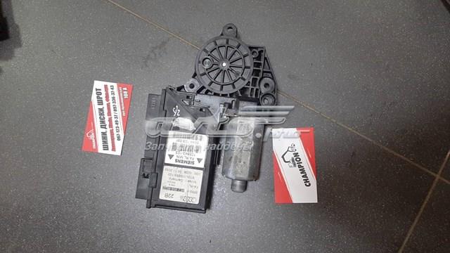 Мотор стеклоподъемника двери передней правой