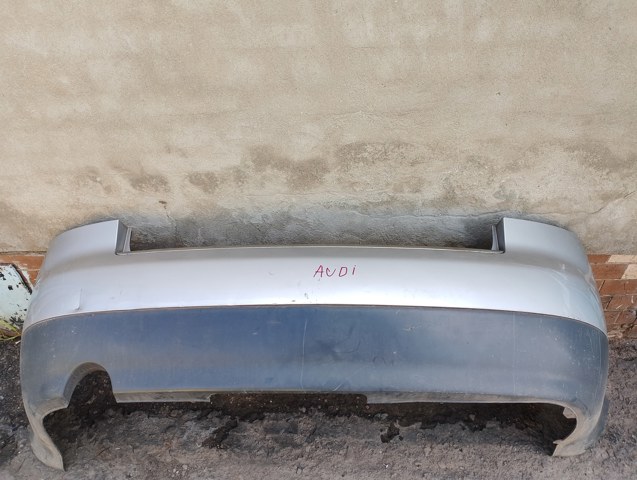 Бампер задній