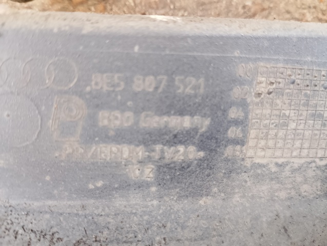 Бампер задній