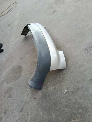 Бампер задній