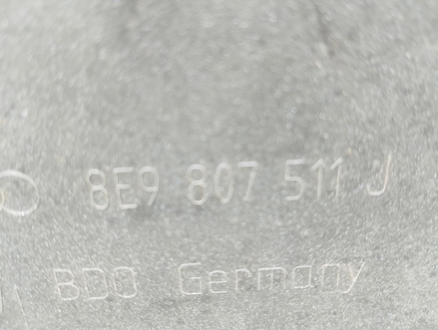 Бампер задній