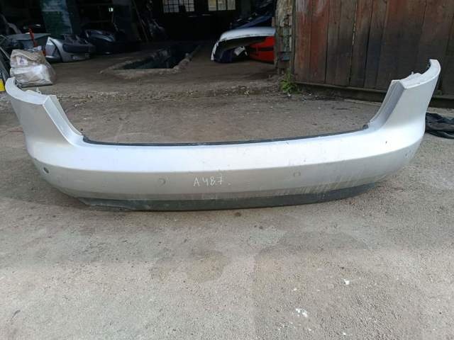 Бампер задній