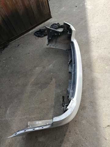 Бампер задній