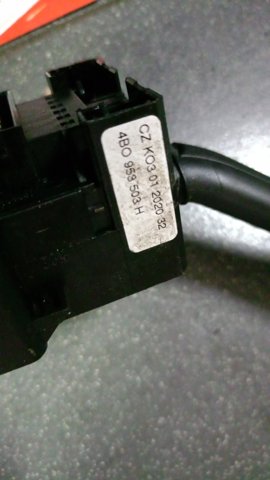 8L0953513 Переключатель подрулевой левый купить Одесса