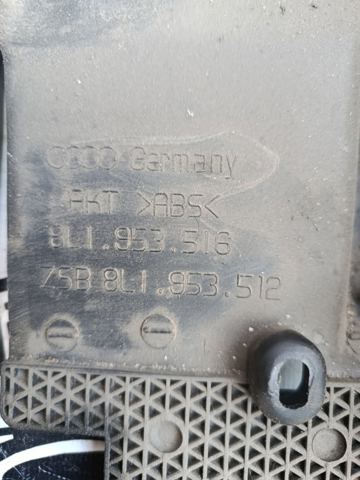VAG 8L1953516AQ4 Защитный кожух рулевого механизма в наличии Ирпень