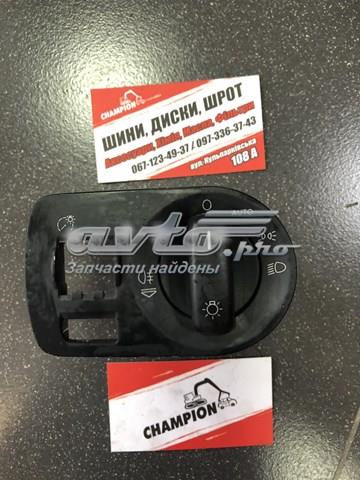 Переключатель света Audi A4 8p