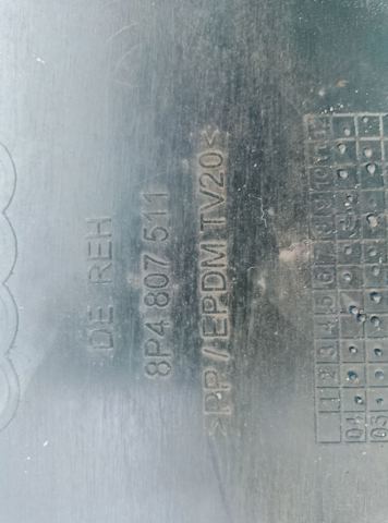 Бампер задній