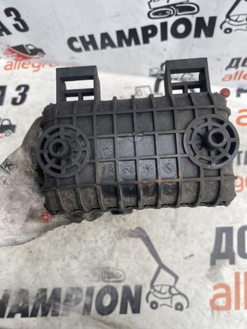 8V619L440CD FORD Радиатор интеркуллера купить в Каменское