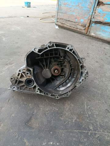 OPEL 90400209 КПП в наличии Черновцы