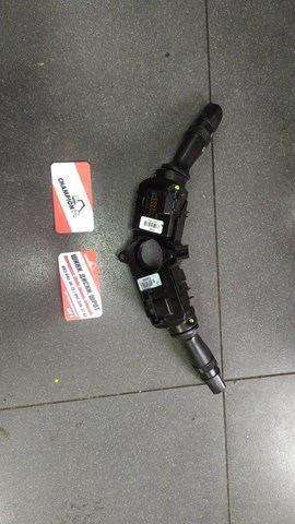 Перемикач підрульовий, правий