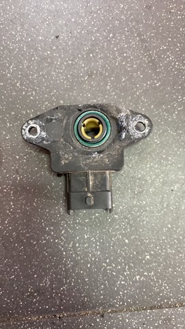 Датчик положения дроссельной заслонки (потенциометр)