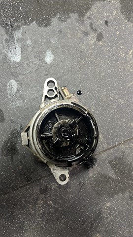 Вакуумний насос