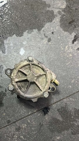 Вакуумний насос