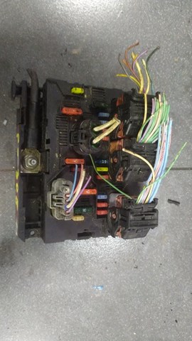 Блок предохранит