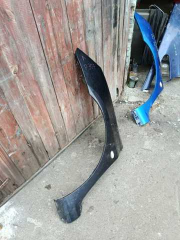 Крило переднє ліве