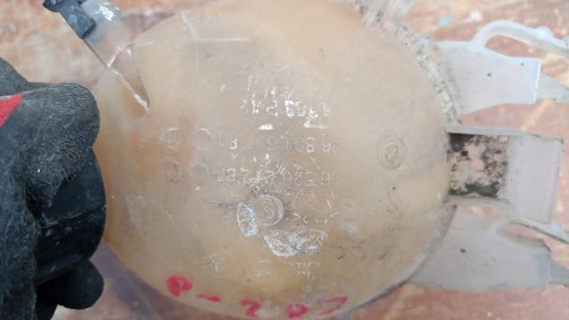 Бачок розширювальний — фото 2