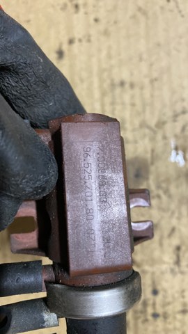 Клапан перетворювач тиску наддуву (соленоїд) — фото 2