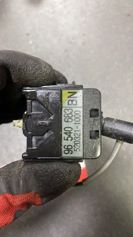 Перемикач підрульовий, лівий — фото 2