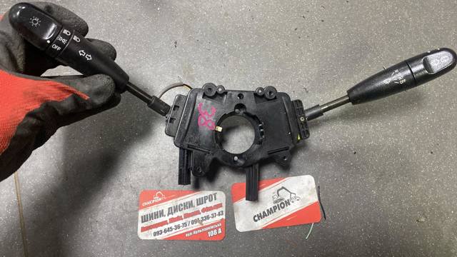 Перемикач підрульовий, лівий — фото 1