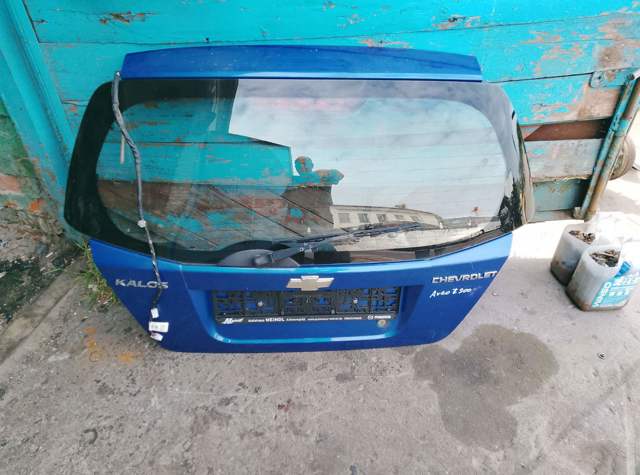Дверь задняя багажная 96540837 GM