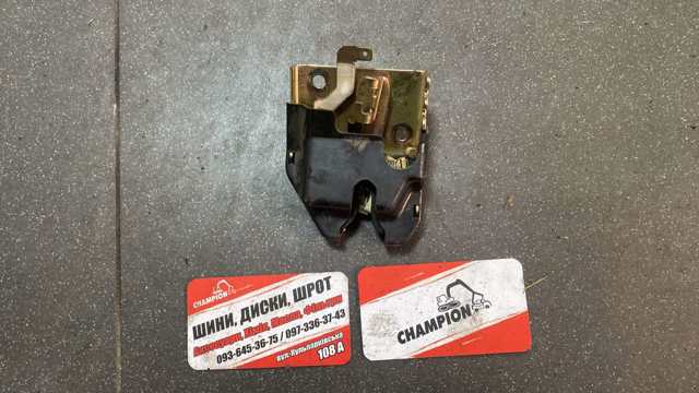 Замок кришки багажника/задньої 3/5-ї двері, задній — фото 2