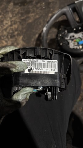 Подушка безопасности (AIRBAG) водительская