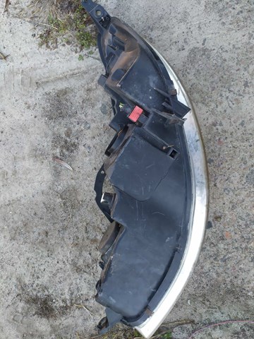 Фара передняя правая peugeot 407