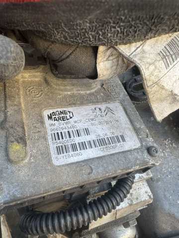 Блок керування коробкою передач — фото 1