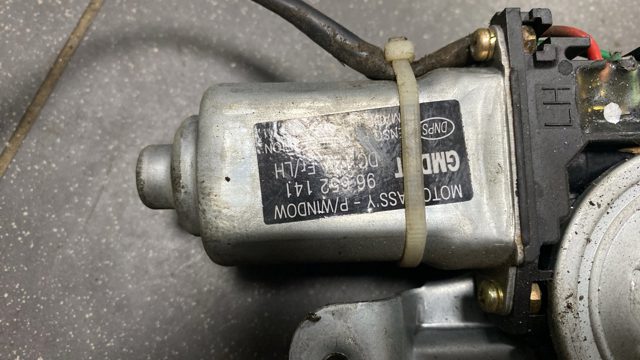 96652141 Мотор стеклоподъемника двери передней левой купить Киев