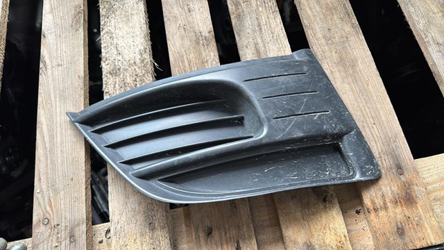 Накладка бампера