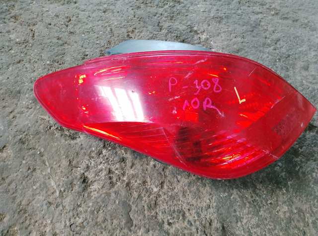 Ліхтар задній лівий