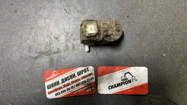 Насос-двигун омивача скла, перед/зад