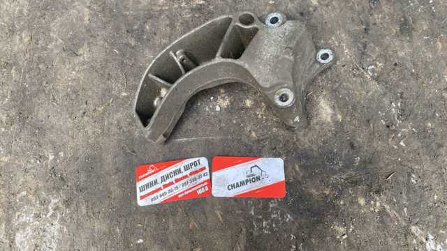 Балка кріплення коробки передач — фото 1