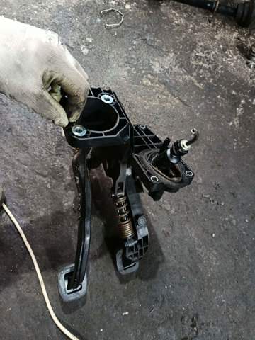 Педаль гальм — фото 4