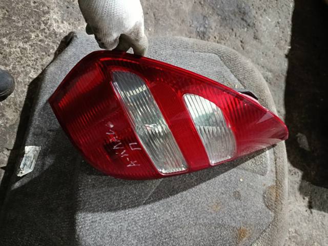 Фонарь задний правый — фото 5