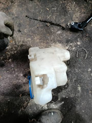 Бачок омивача скла — фото 5