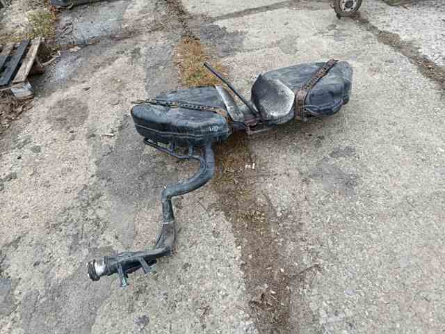 Паливний бак — фото 4