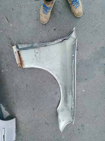 MERCEDES A2038800118 Крыло переднее левое в наличии Украина