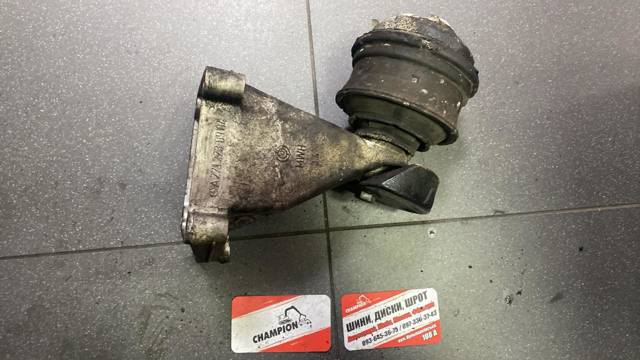 MERCEDES A2712230904 Кронштейн подушки (опоры) двигателя левой в наличии Черкассы