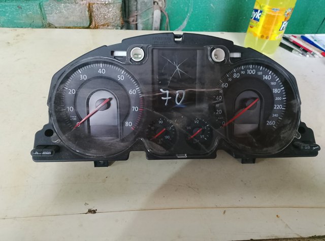 Панель приборов