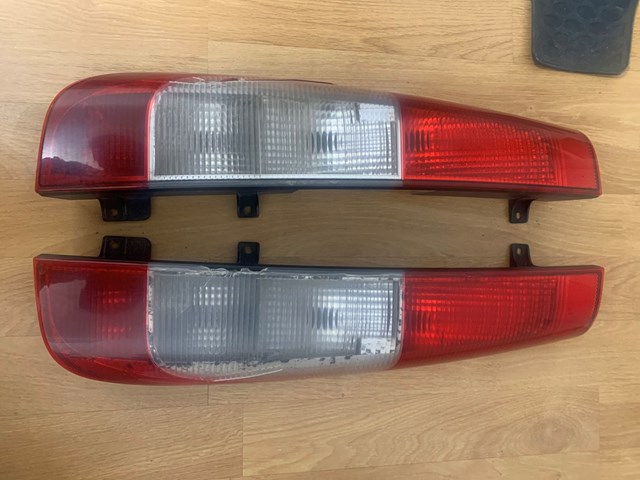 Задний левый стоп Mercedes Viano