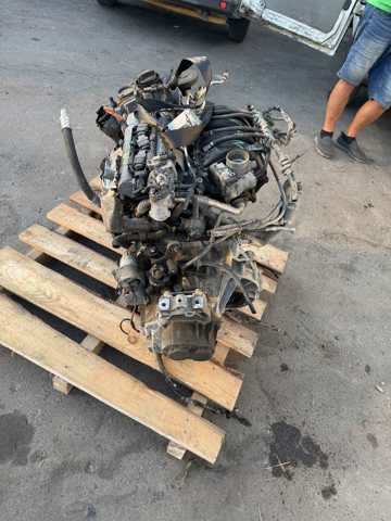 Двигун у зборі