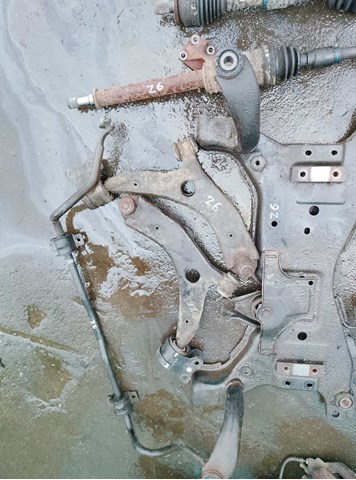 Рычаг передней подвески нижний левый